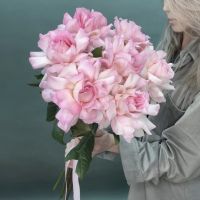 Букет из 7 розовых французских роз