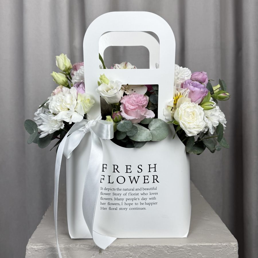 Сборная нежно-розовая сумочка