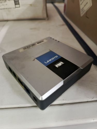 Шлюз VoIP Linksys  SPA2102