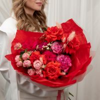 Букет с французскими и кустовыми розами