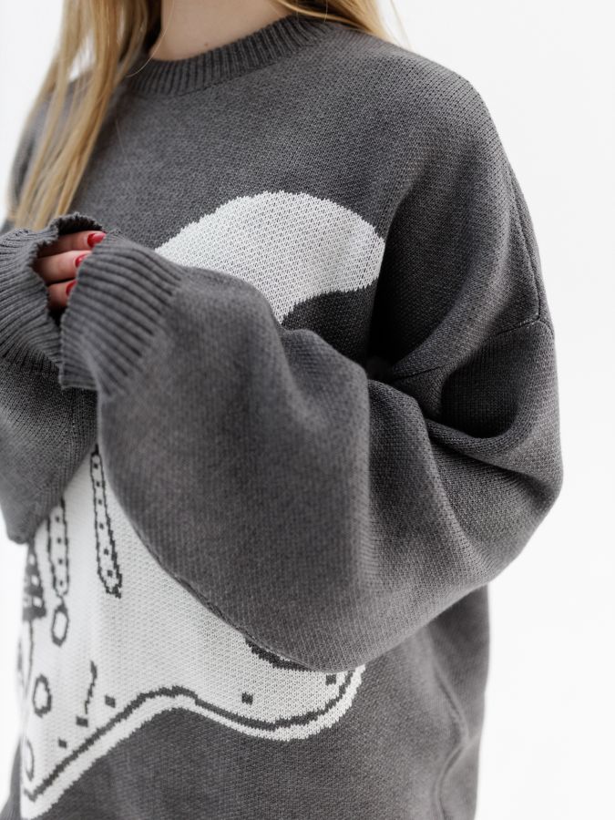 Свитер с электрогитарой