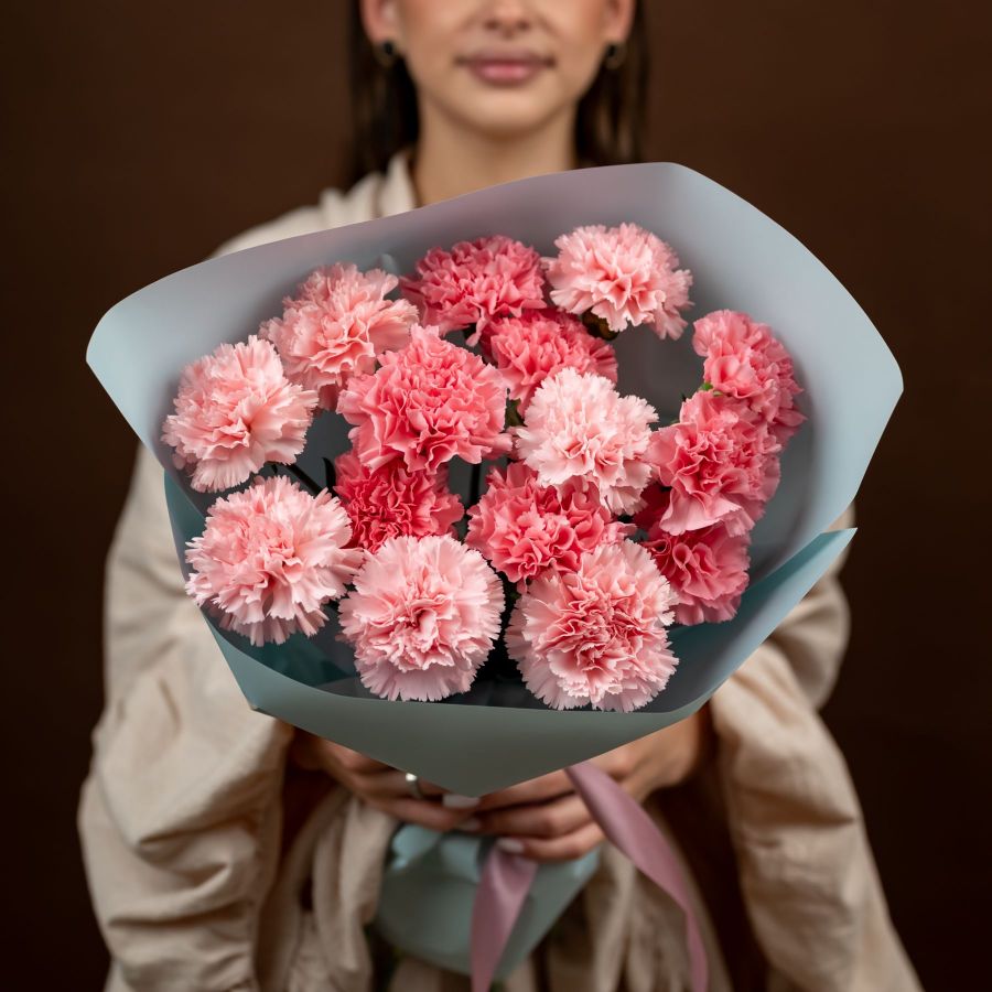 Розовые диантусы от 15 шт