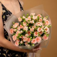 Кустовая роза бежевая 15
