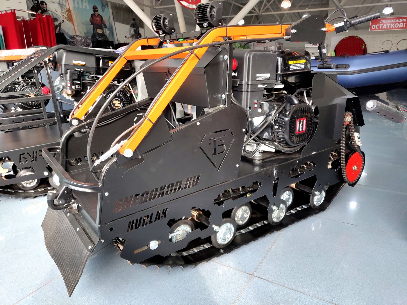 Мотобуксировщик Бурлак Таёжник (20 л.с.)