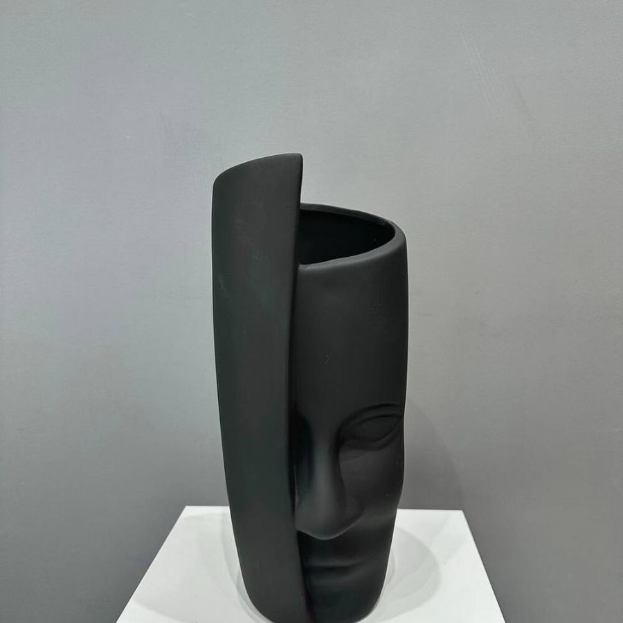 Ваза черная, керамика Лунный взгляд. Размер Ширина - 10 см Высота - 28 см