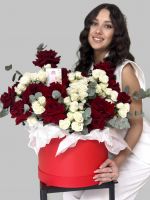 Аквабокс из французских и кустовых роз