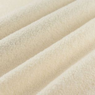 Мех барашка искусственный (мелкое букле)  - молочное, 50х46 см