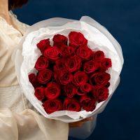 Розы красные от 15 шт (40см)
