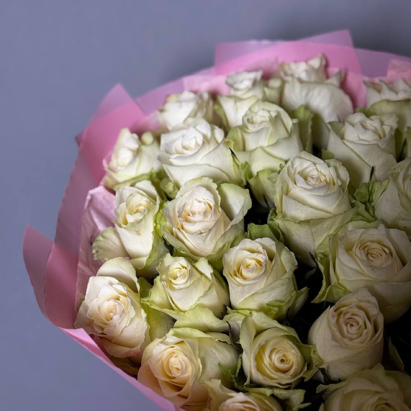 Букет белые розы от 25шт