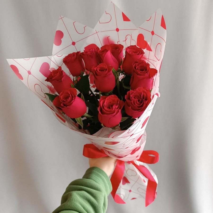 Розы Кенийские/красные/оформление в упаковку
