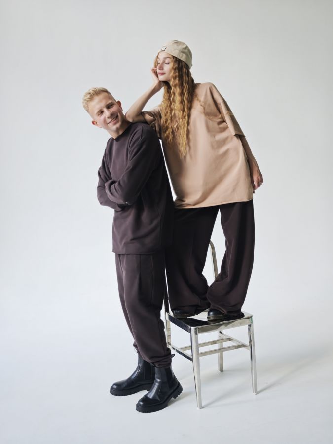 Футболка оверсайз карамель