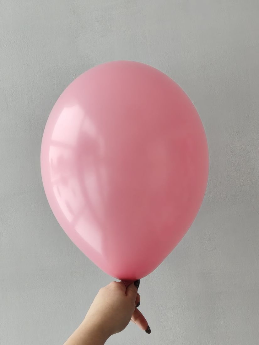 Макаронс цикламеновая роза