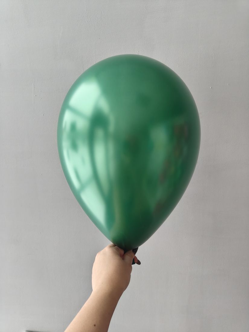 Металлик темно-зеленый