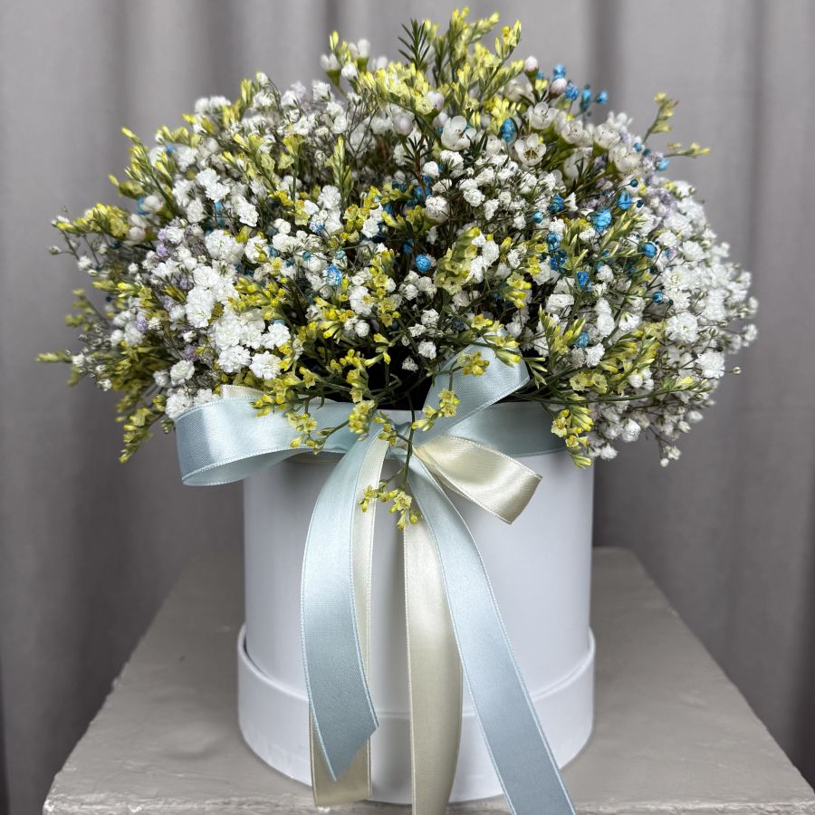 Сборная ароматная коробочка с гипсофилой и лимониумом