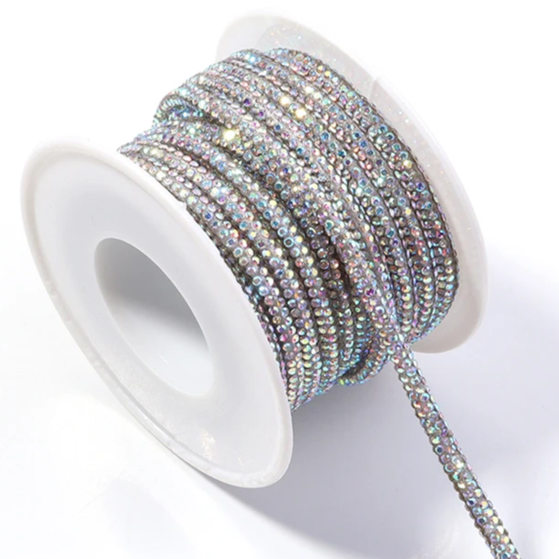 фото Шнур из страз круглый диаметр 4 мм (хрустальная лента) цвет кристальный радужный