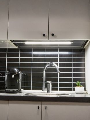 Светильник для мебели светодиодный, Uniel, 8 Вт, 4500 К, 600 Лм, IP20, 50х3х1.1 см, UL-00008285