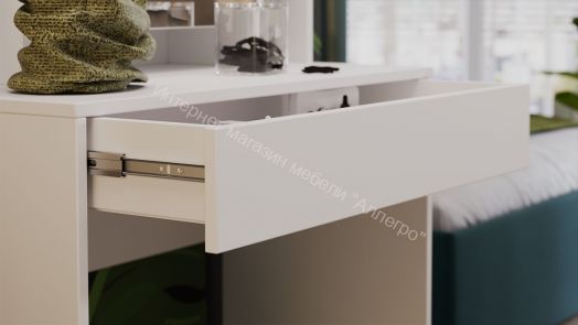 Стол туалетный «Салли» Белый