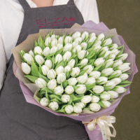 Тюльпаны белые в упаковке (от 11 шт)