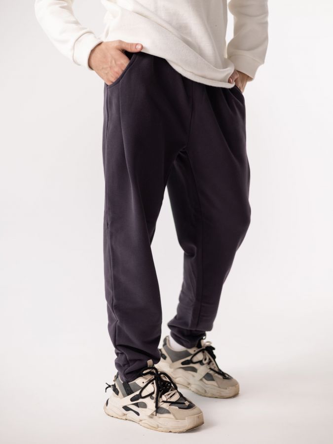 Брюки с защипами графит 3х-нитка