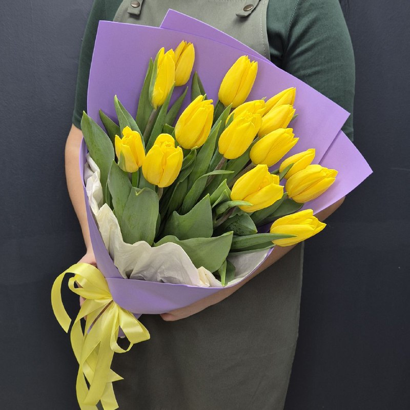 Желтые тюльпаны