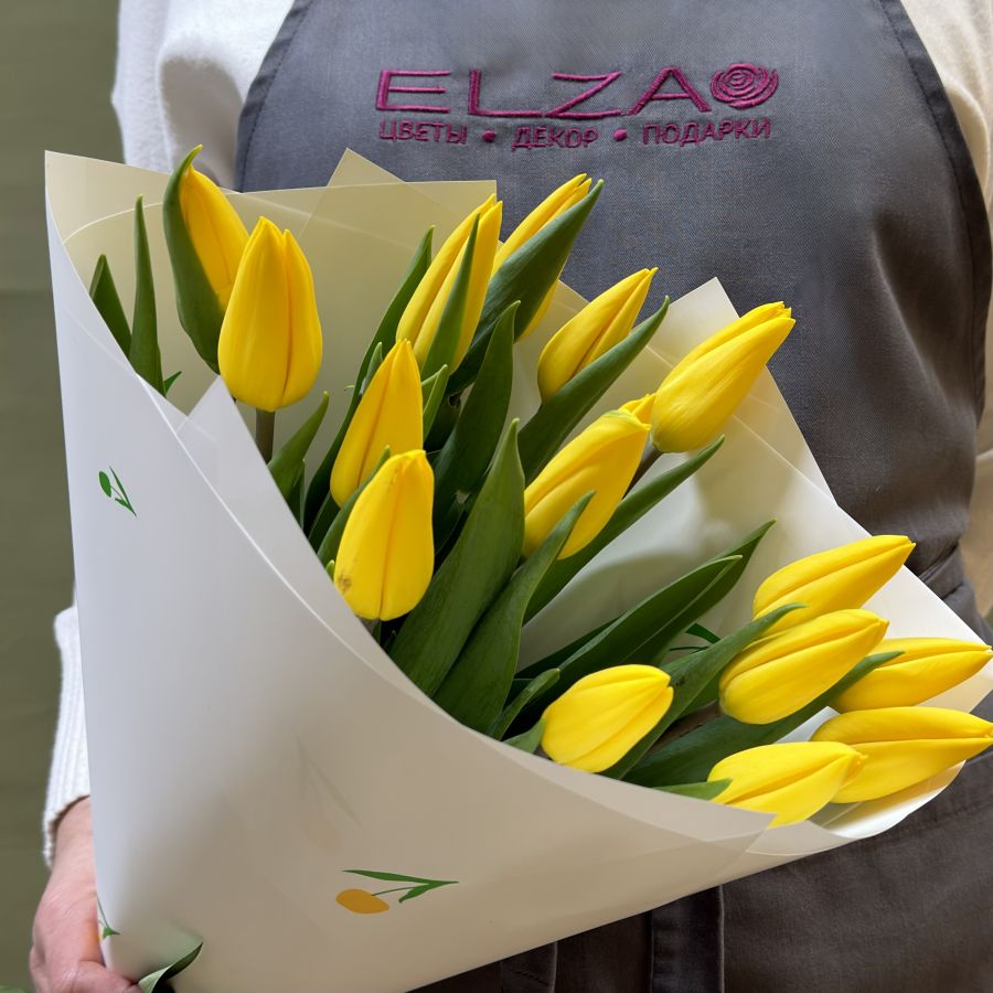 Тюльпаны желтые в упаковке (от 11 шт)