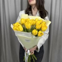 Букет из 25 хрустящих тюльпанов