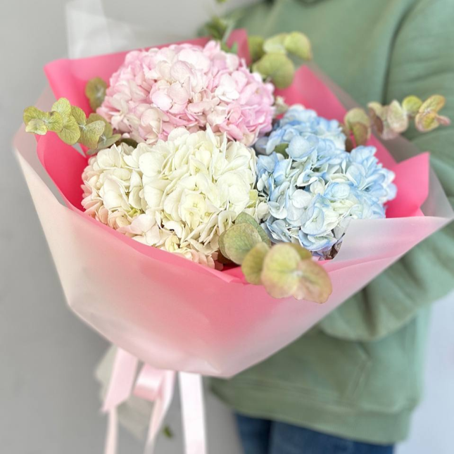 Букет "Живопись"/гортензии/эвкалипт