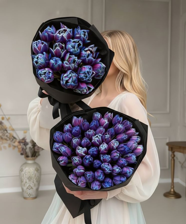 Космические махровые тюльпаны