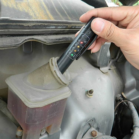 Тестирование Тормозной Жидкости На Содержание Влаги Рефрактометром на Автомобиле Варшавское шоссе 170Бс7