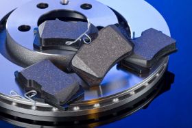 Снятие И Установка Колодок Для Дефектовки Суппорта на Автомобиле Варшавское шоссе 170Бс7