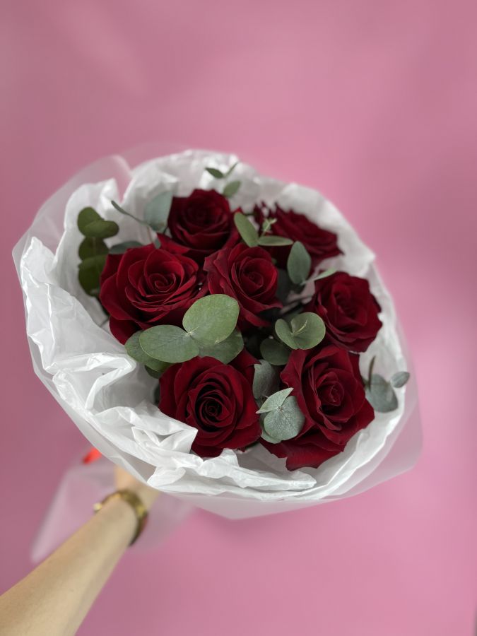 Букет красных роз