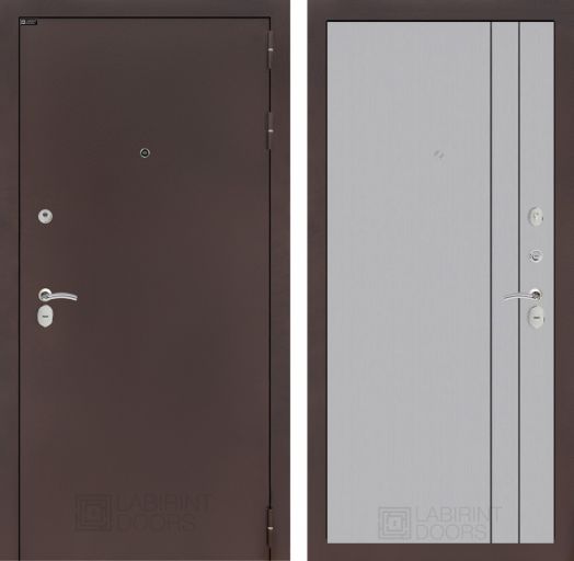 Входная дверь Лабиринт КЛАССИК антик медный - 10 Серый софт рельеф