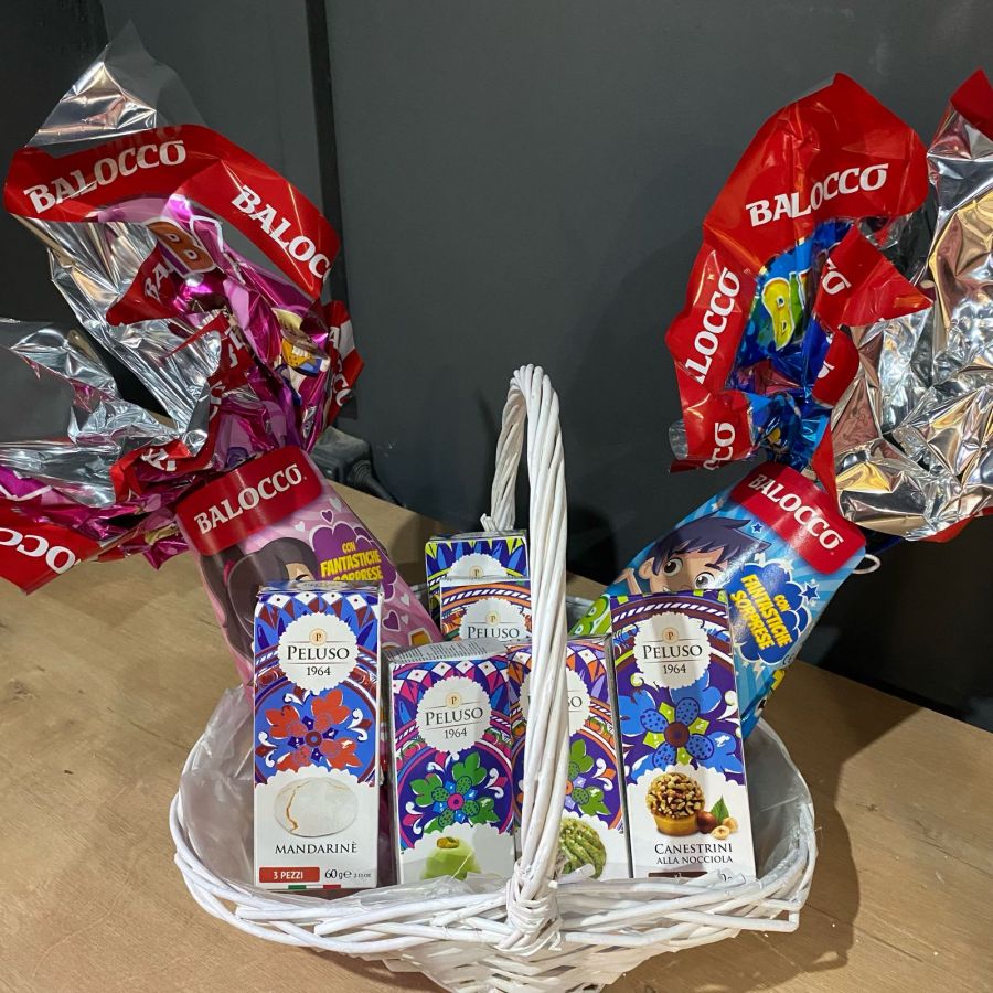 Подарочная корзина Сладости на Пасху