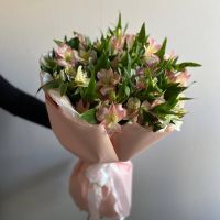 Букет из альстромерий микс