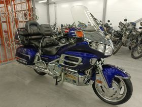 HONDA GOLD WING 1800