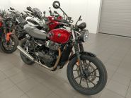 TRIUMPH SPEED TWIN 900