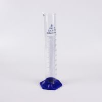 Цилиндр мерный Labdevices 3-50-2, 50 мл, с пластиковым основанием, с носиком, градуированный, Boro 3.3