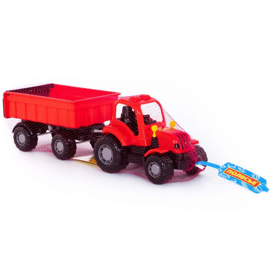 "Крепыш", трактор с прицепом №1