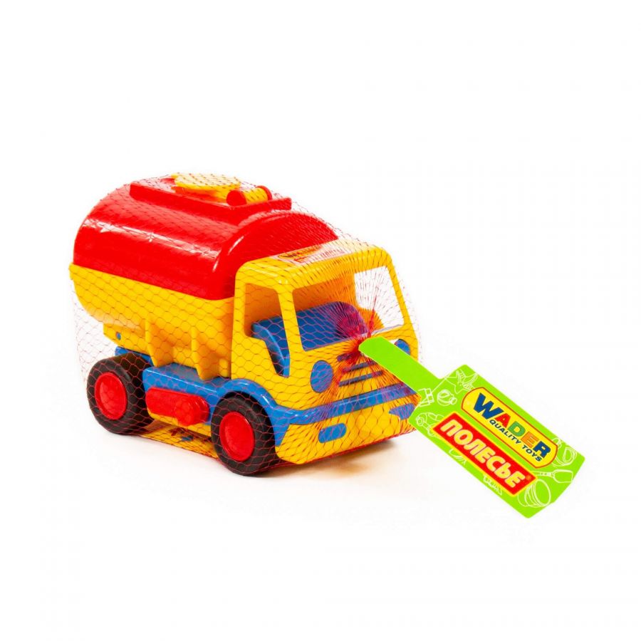 "Базик", автомобиль-бензовоз (в сеточке)