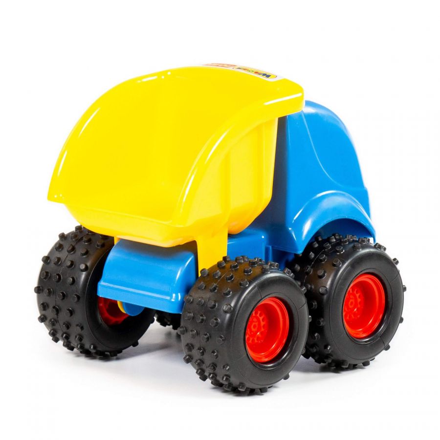 "Чип", автомобиль-самосвал