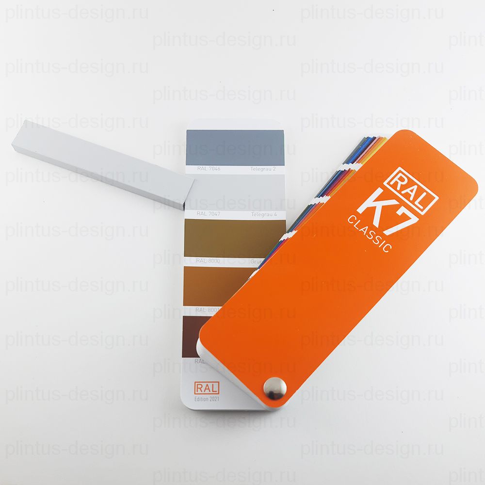 L-образный щелевой плинтус ФЕСО серый телегрей 4 RAL7047