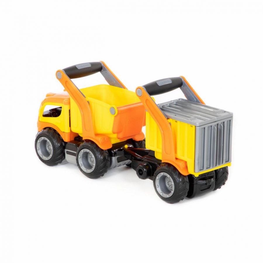 "ГрипТрак", автомобиль-самосвал с полуприцепом (в сеточке)