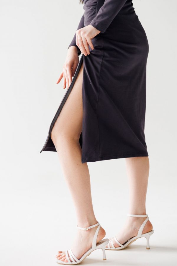 Платье Forza с разрезом на молнии графит