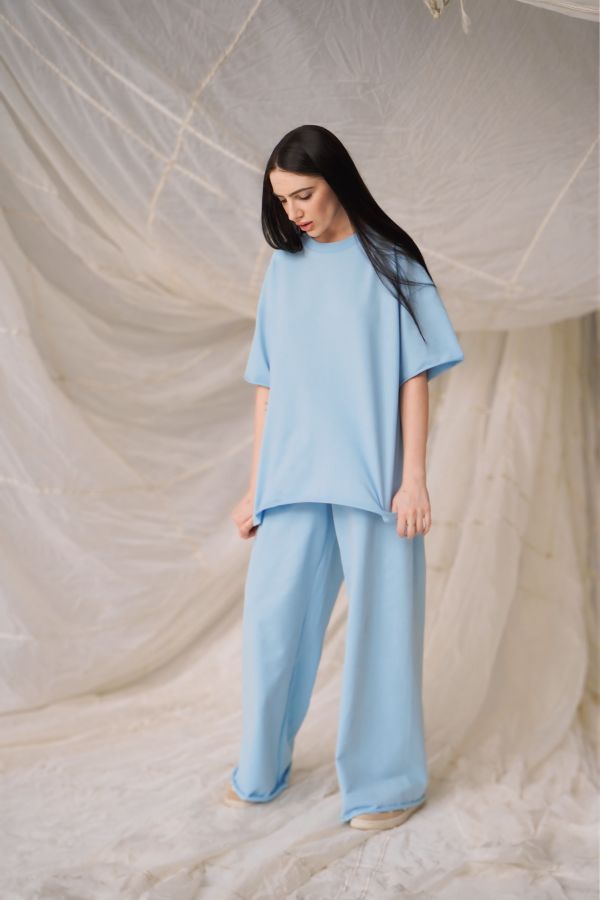 Футболка оверсайз небесного цвета