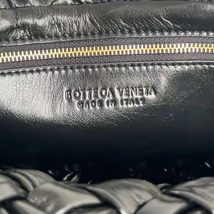 Bottega Veneta Kalimero Citta 25x18x5,5 cm