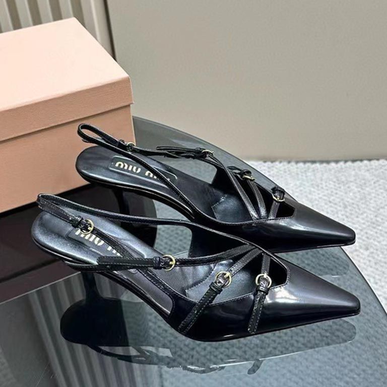 Босоножки MIU MIU PREMIUM на каблуке черные