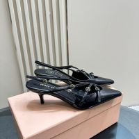 Босоножки MIU MIU PREMIUM на каблуке черные