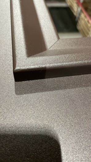 Дверь входная с терморазрывом Надом Аляска Премиум с греющим кабелем RAL 8019/ внутри беленый дуб