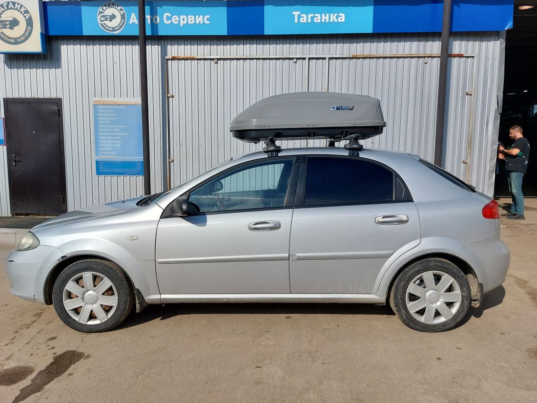 Бокс "Turino Compact" 360L, 141х83х45 см, "УСИЛЕННОЕ ДНО" (чёрный, белый, серый)