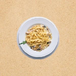 Паста с курицей и грибами 300г